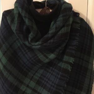 ModCloth plaid blanket scarf